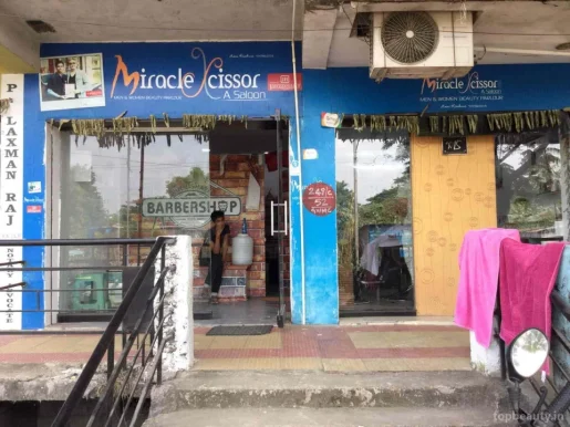 Miracle Scissors And Saloon For Men And Women, Warangal - Photo 5